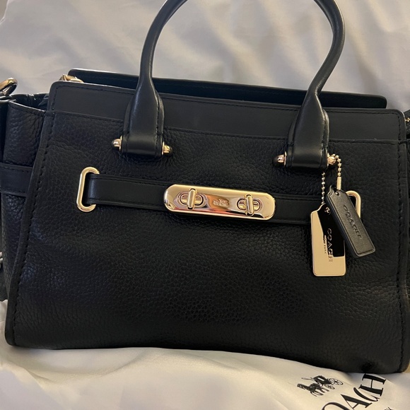 Coach handbag - Picture 3 of 11